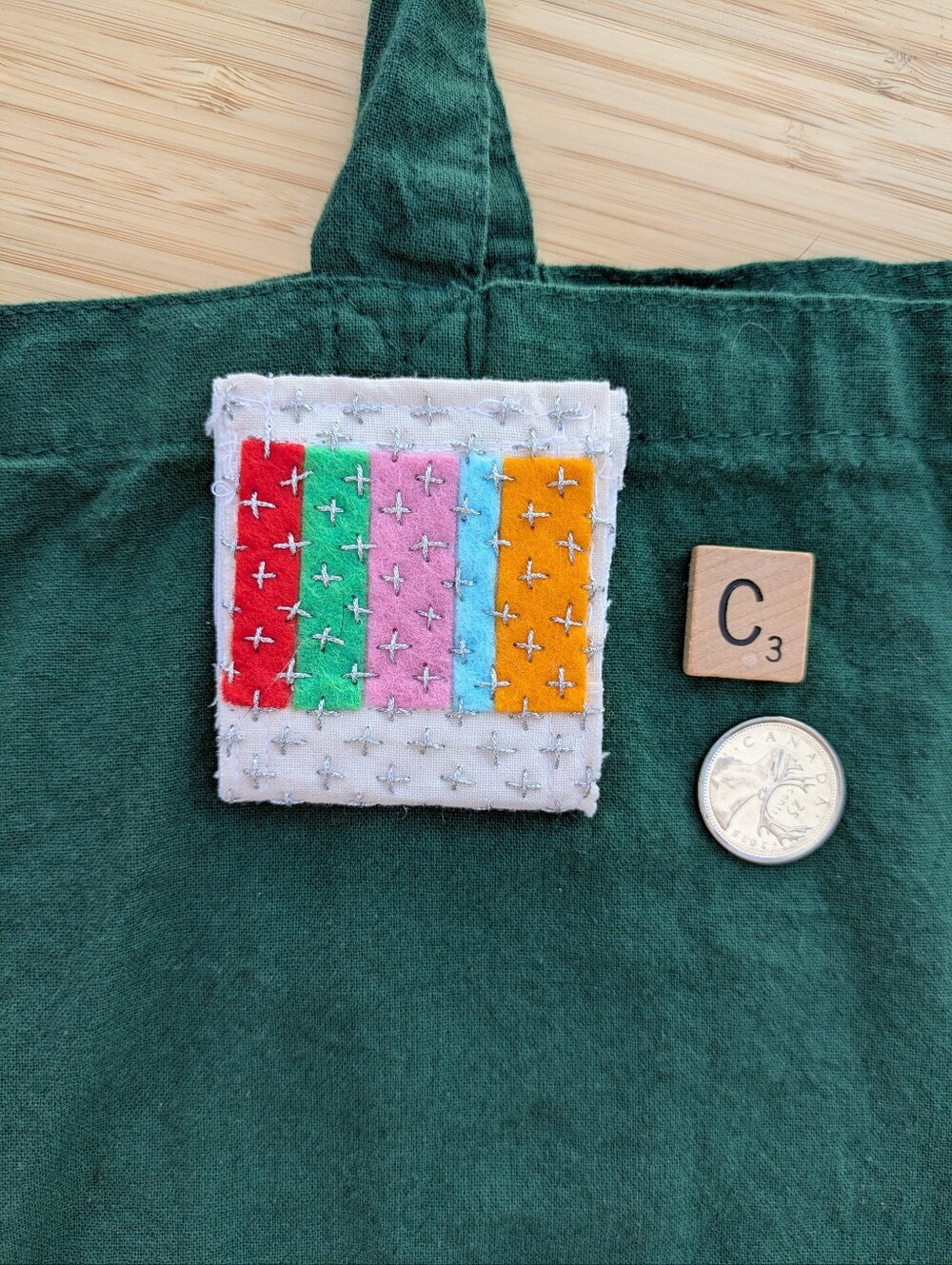 Embroidered Bookshelf Pin Patch - ACOTAR - Picture 7 of 8